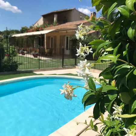Gite L'Annexe Villelaure Екстер'єр фото