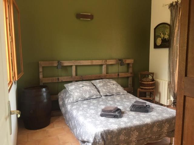 Gite L'Annexe Villelaure Екстер'єр фото