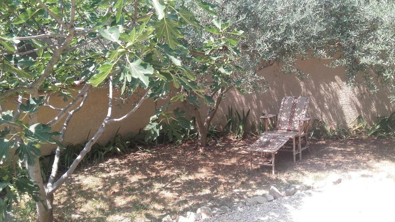 Gite L'Annexe Villelaure Екстер'єр фото