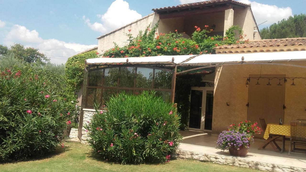 Gite L'Annexe Villelaure Екстер'єр фото